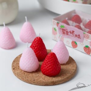 strawberry scented candle