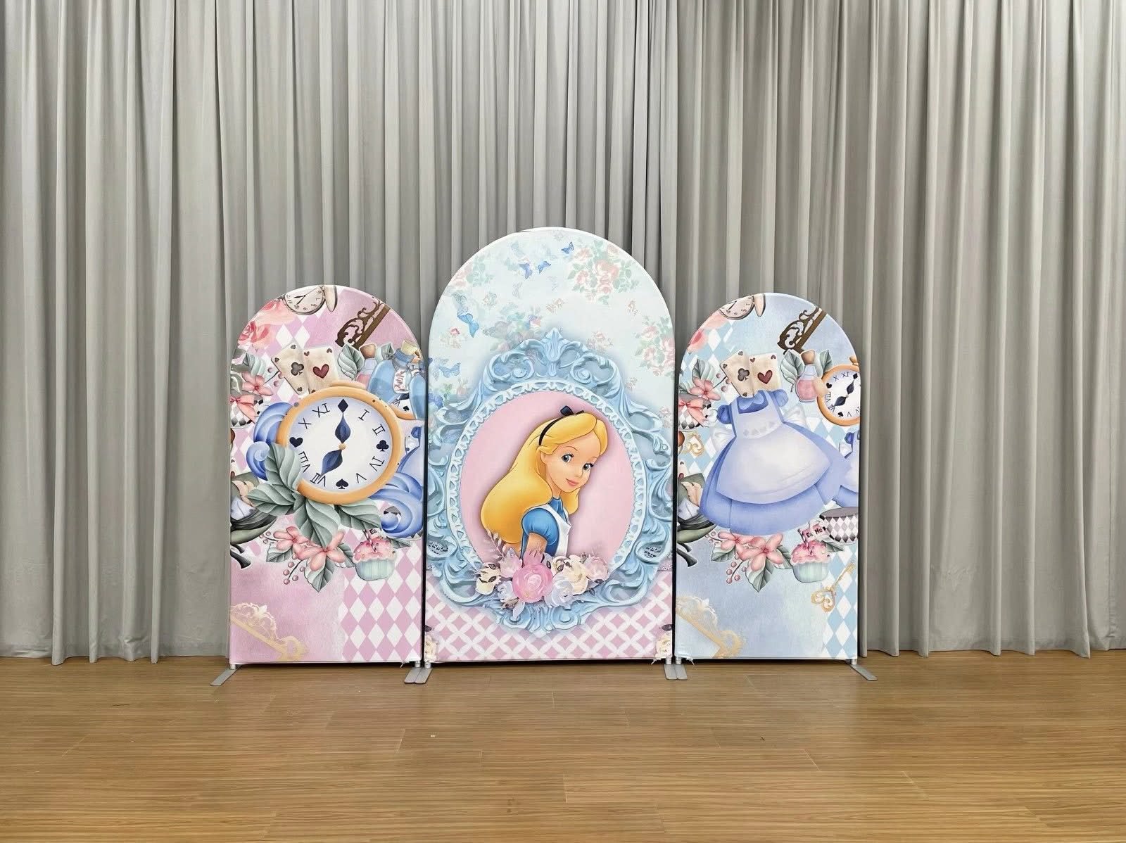Alice in Wonderland Arch Backdrop Cover, Whimsical Storybook Birthday Party Background, Classic Alice Tea Party Chiara Wall Decor, Set of 3 Elastic Covers Alice in Wonderland Arch Backdrop Cover, Whimsical Storybook Birthday Party Background, Classic Alice Tea Party Chiara Wall Decor, Set of 3 Elastic Covers